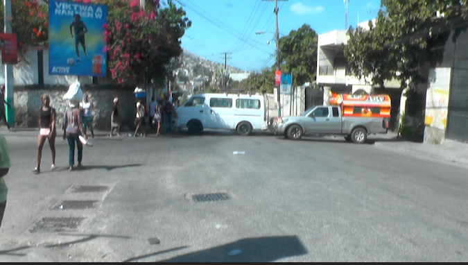 Une deuxième journée de tension à Port-au-Prince